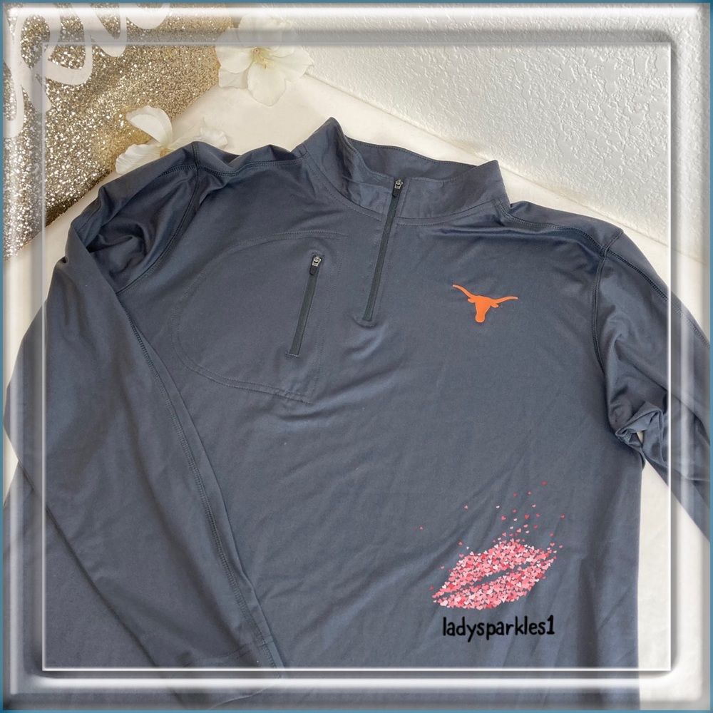 Russell | Athletic Long sleeve Shirt with zip pocket, Lg Grey Longhorn Logo